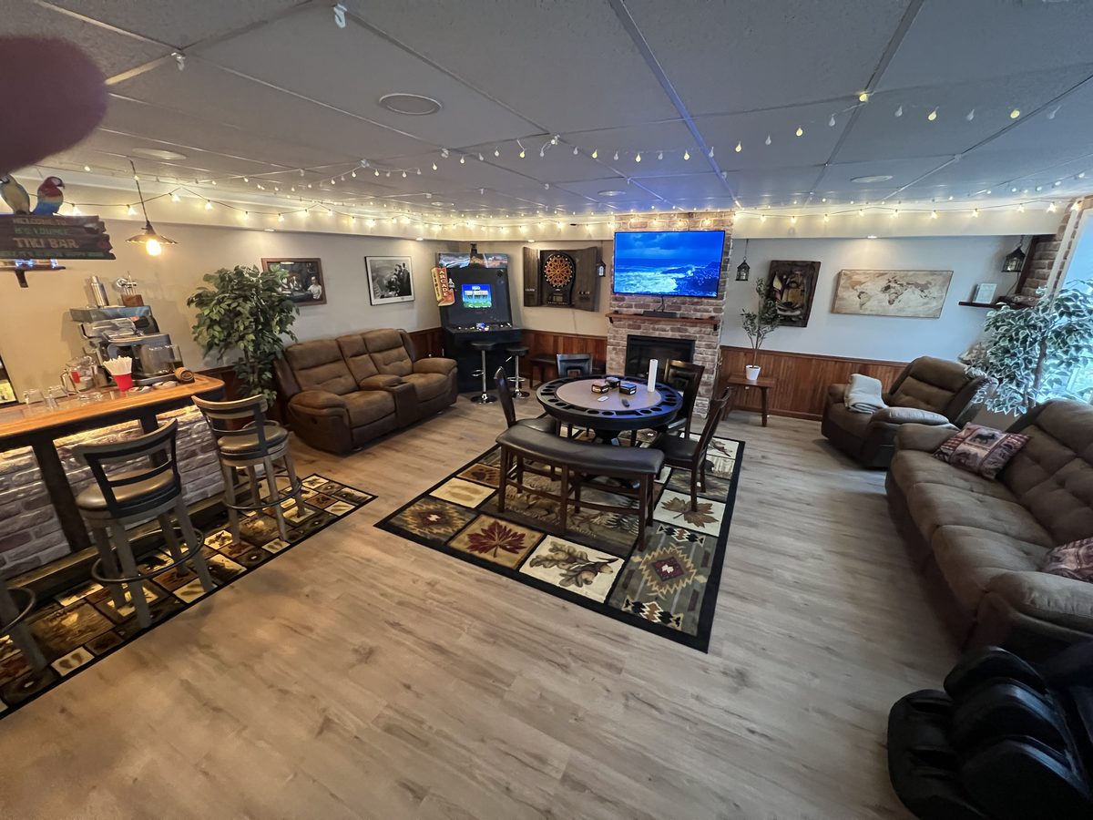 The McKula employee lounge — the 8's Lounge